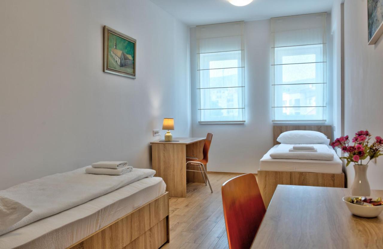 Hotel Dompes Mostar Luaran gambar
