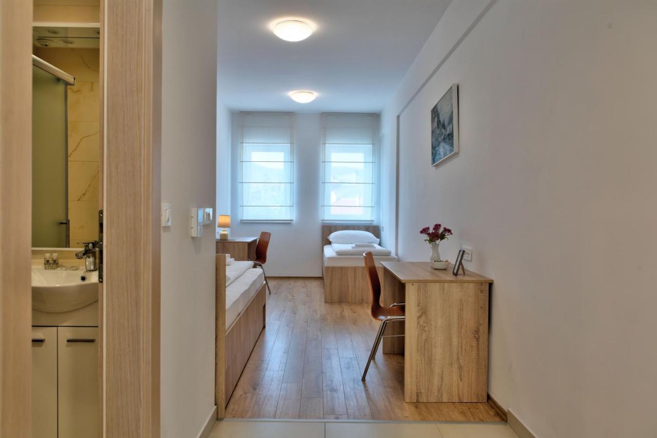 Hotel Dompes Mostar Luaran gambar