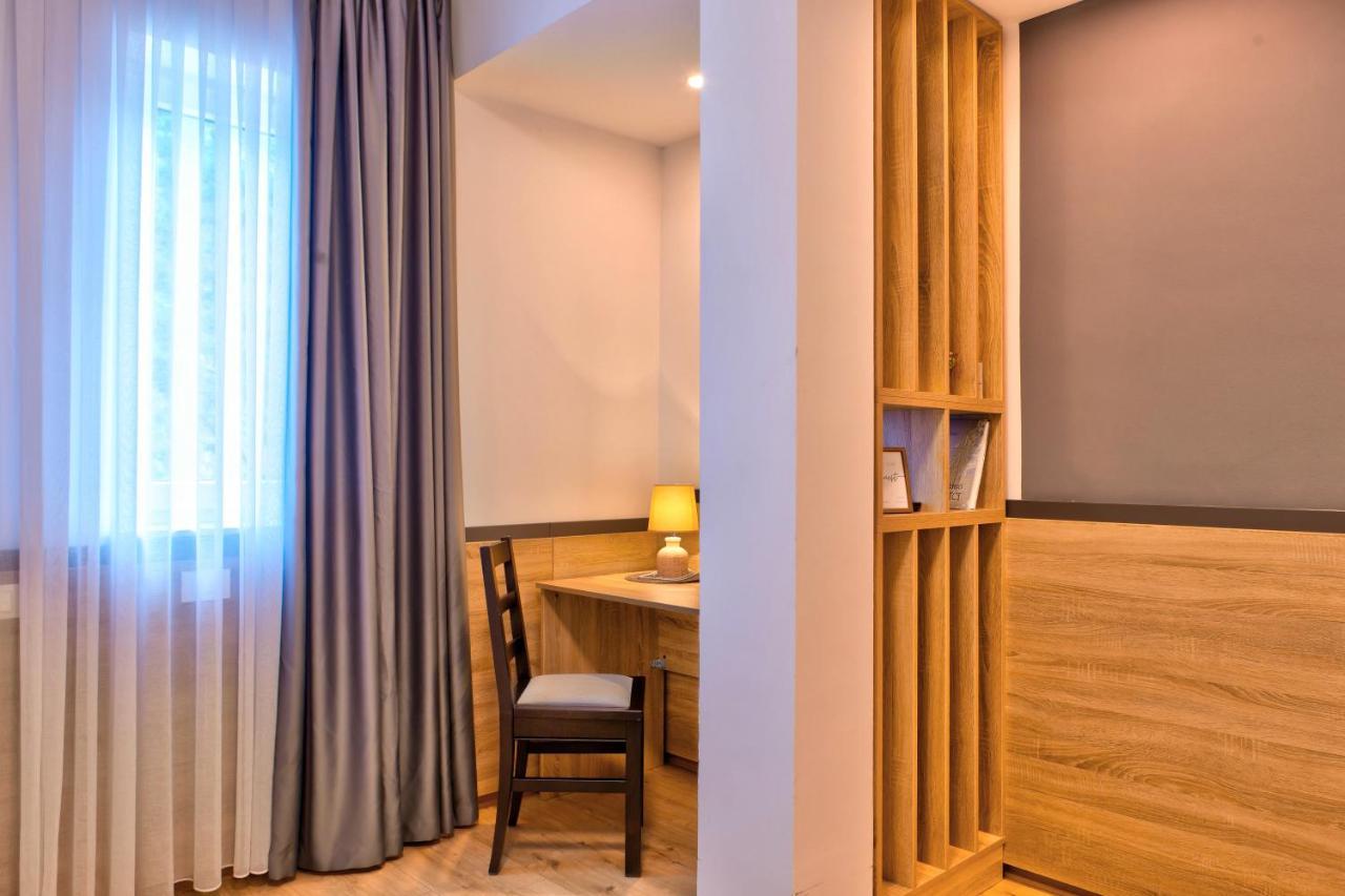 Hotel Dompes Mostar Luaran gambar