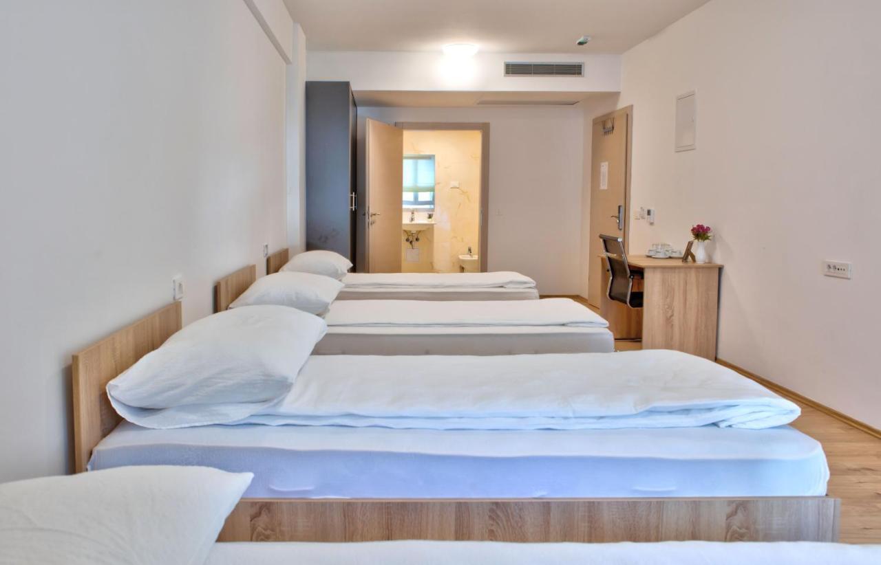 Hotel Dompes Mostar Luaran gambar