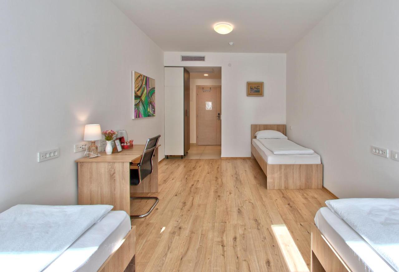 Hotel Dompes Mostar Luaran gambar