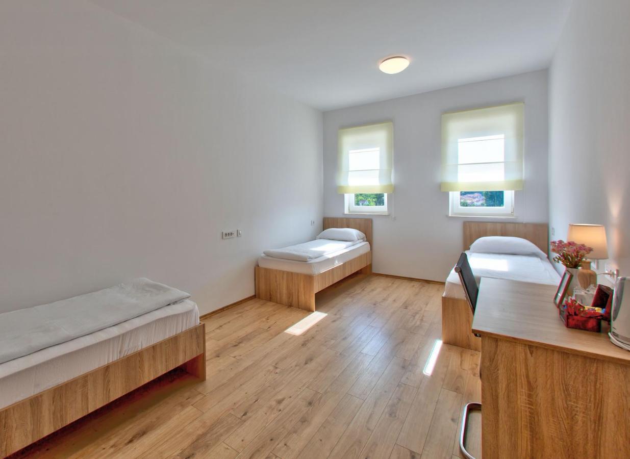 Hotel Dompes Mostar Luaran gambar
