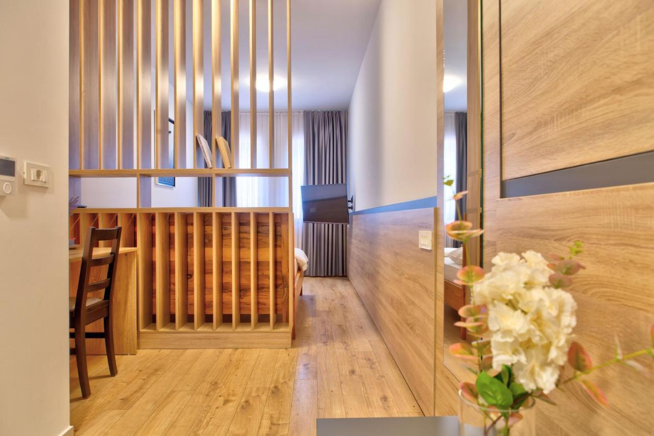 Hotel Dompes Mostar Luaran gambar