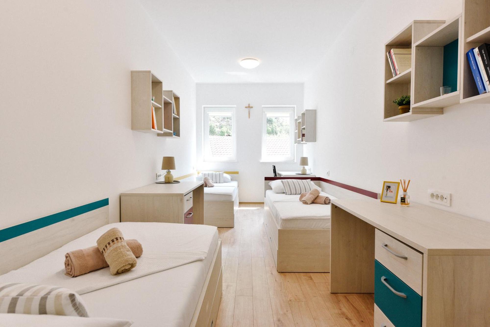 Hotel Dompes Mostar Luaran gambar